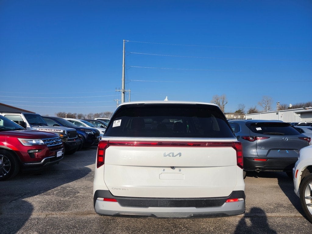 2025 Kia Carnival LXS