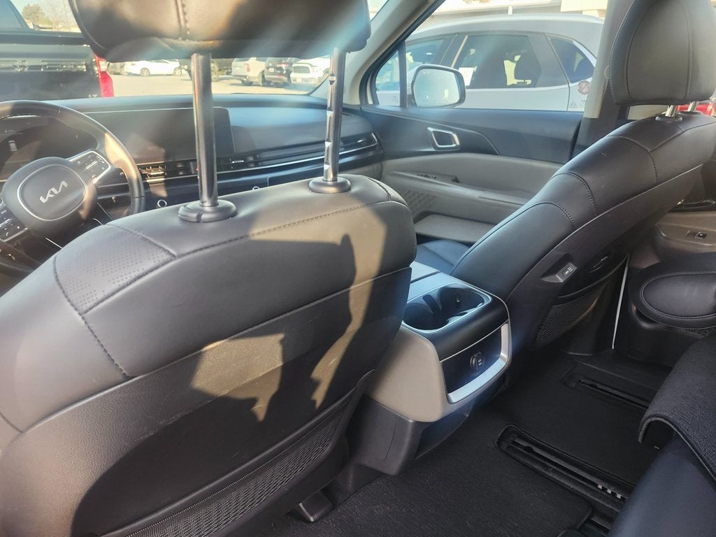 2025 Kia Carnival LXS