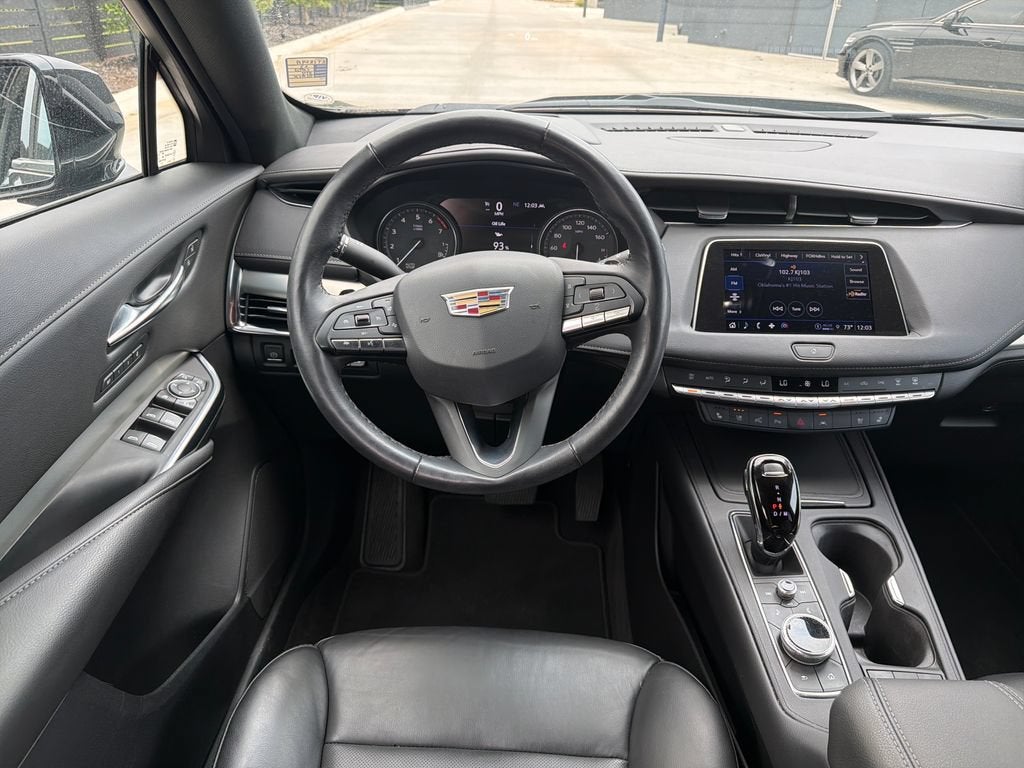 2023 Cadillac XT4 FWD Premium Luxury