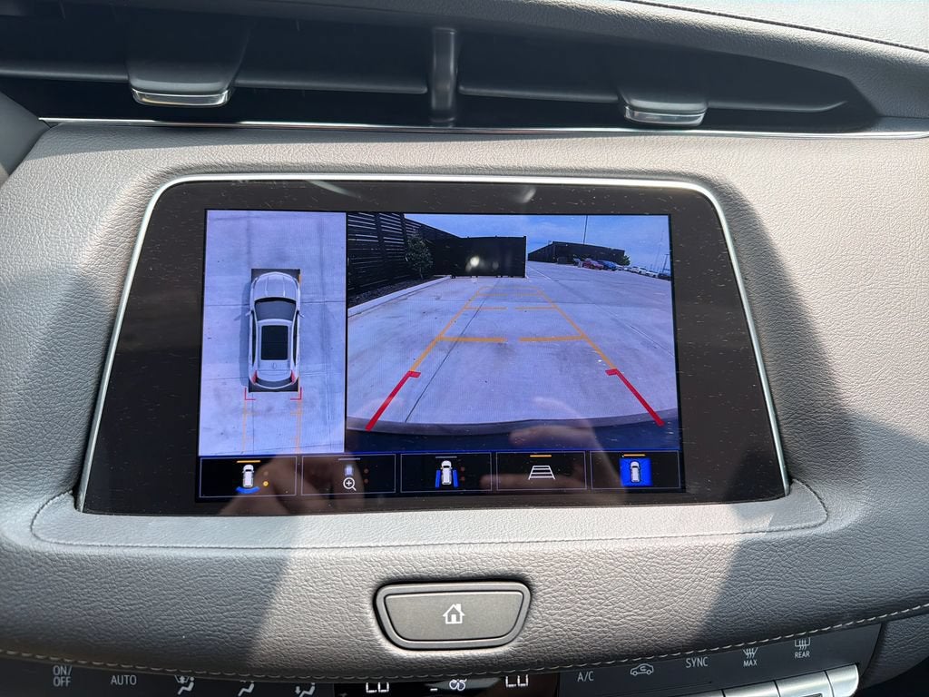 2023 Cadillac XT4 FWD Premium Luxury