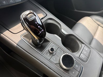 2023 Cadillac XT4 FWD Premium Luxury