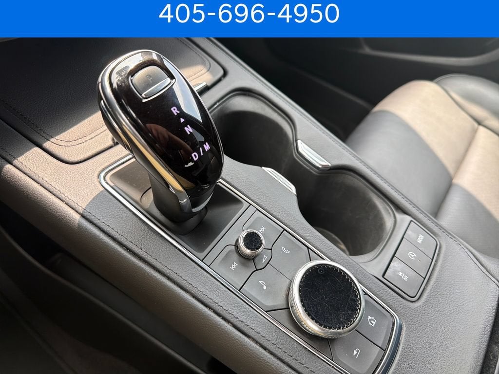 2023 Cadillac XT4 FWD Premium Luxury