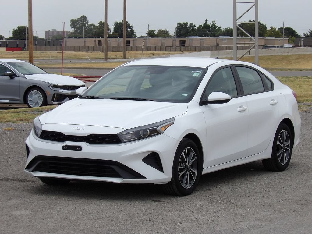 Used 2024 Kia Forte LXS with VIN 3KPF24AD5RE748499 for sale in Lawton, OK