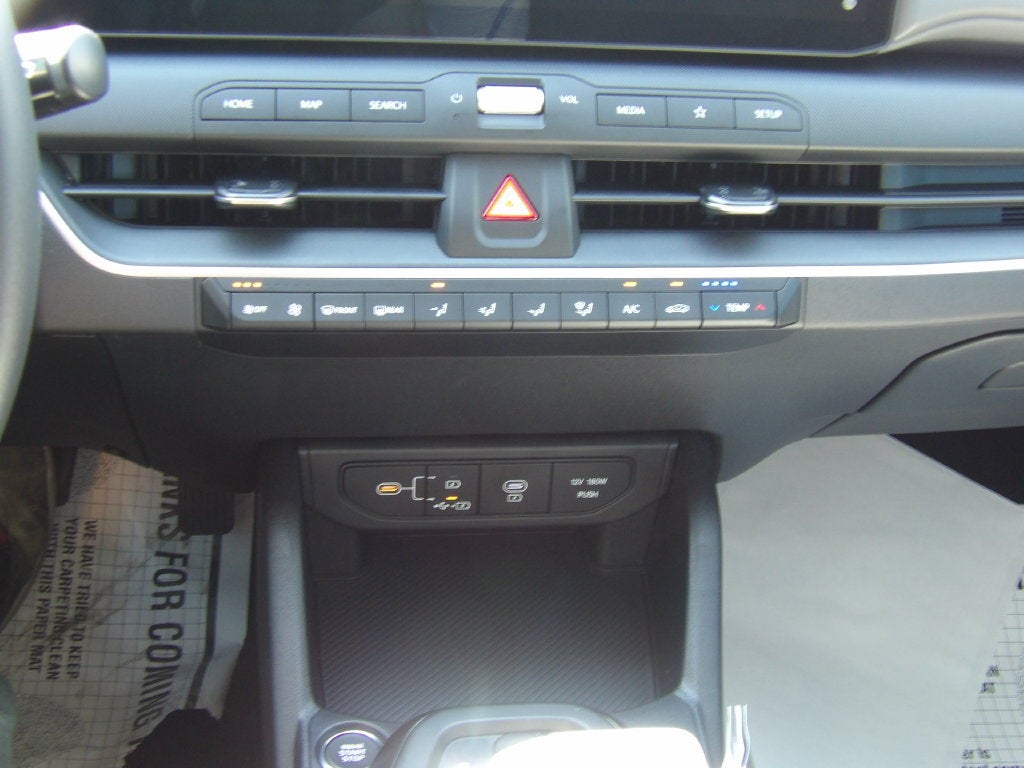 2026 Kia K4 LX