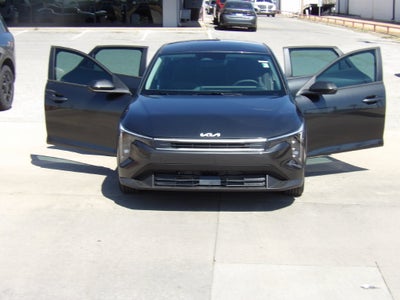 2026 Kia K4 LX