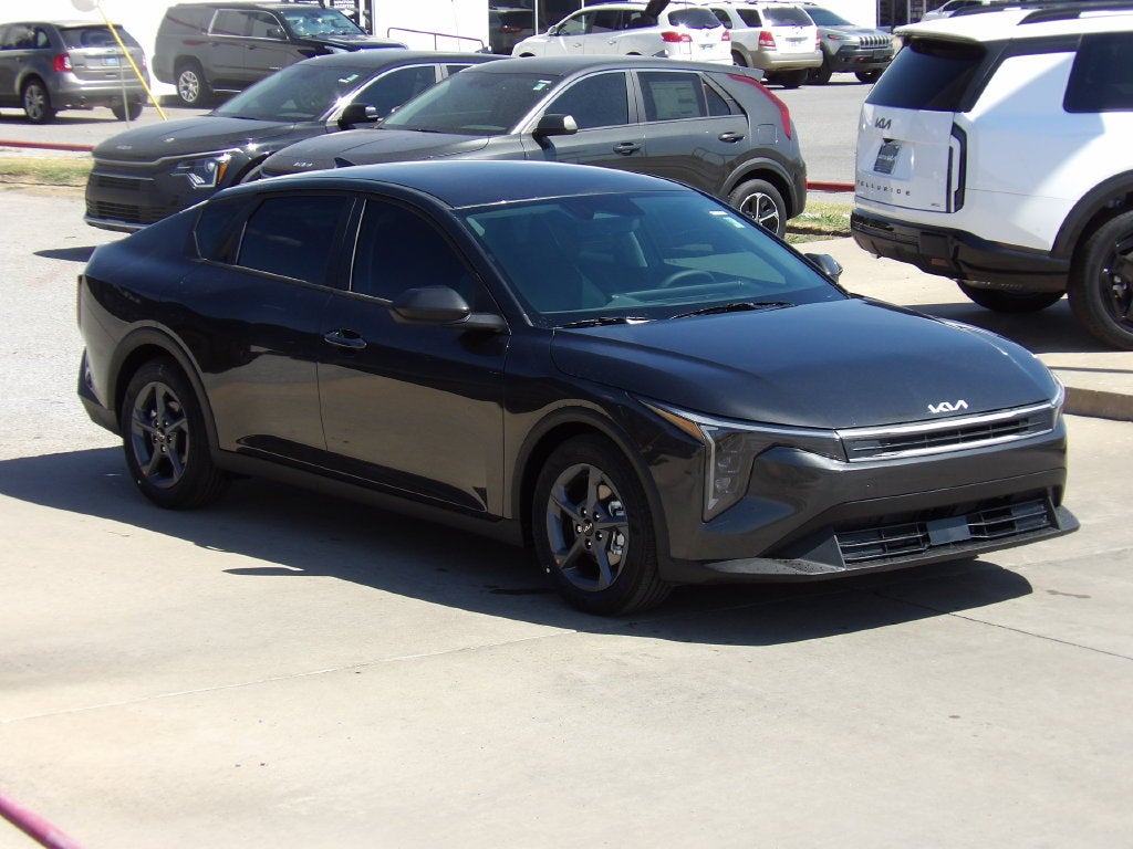 2026 Kia K4 LX