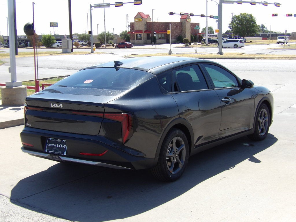 2026 Kia K4 LX