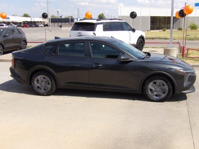 2026 Kia K4 LX