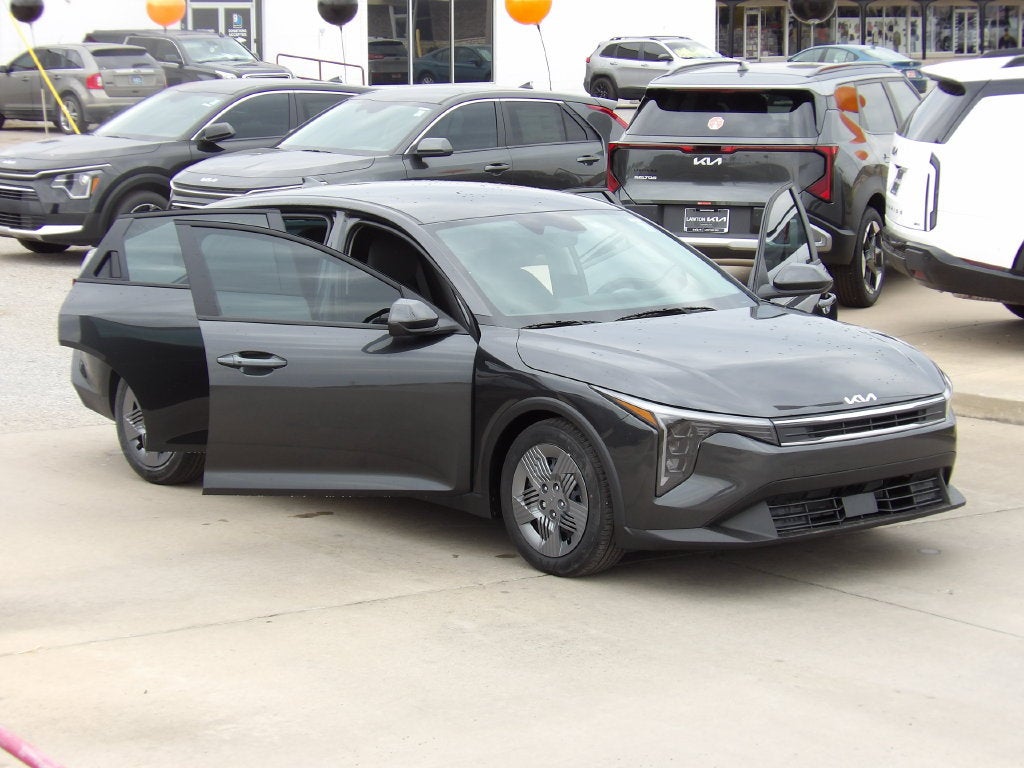 2026 Kia K4 LX