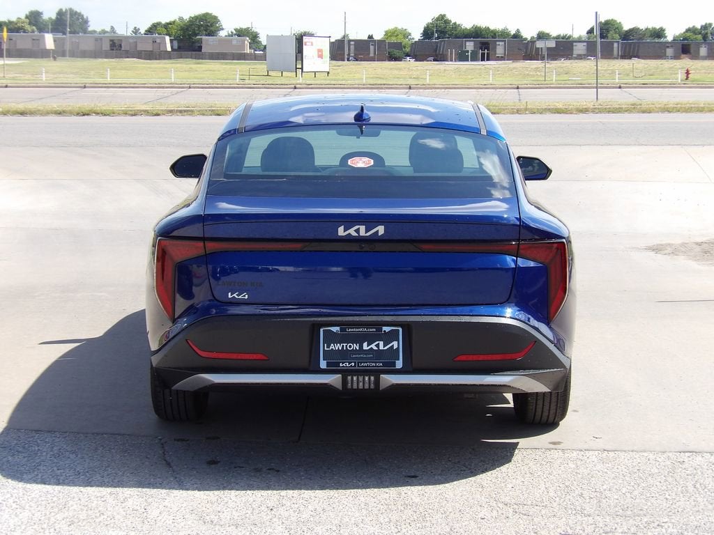 2026 Kia K4 LXS