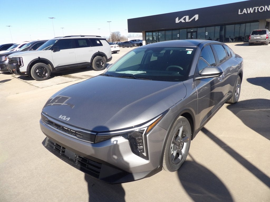 2026 Kia K4 LXS