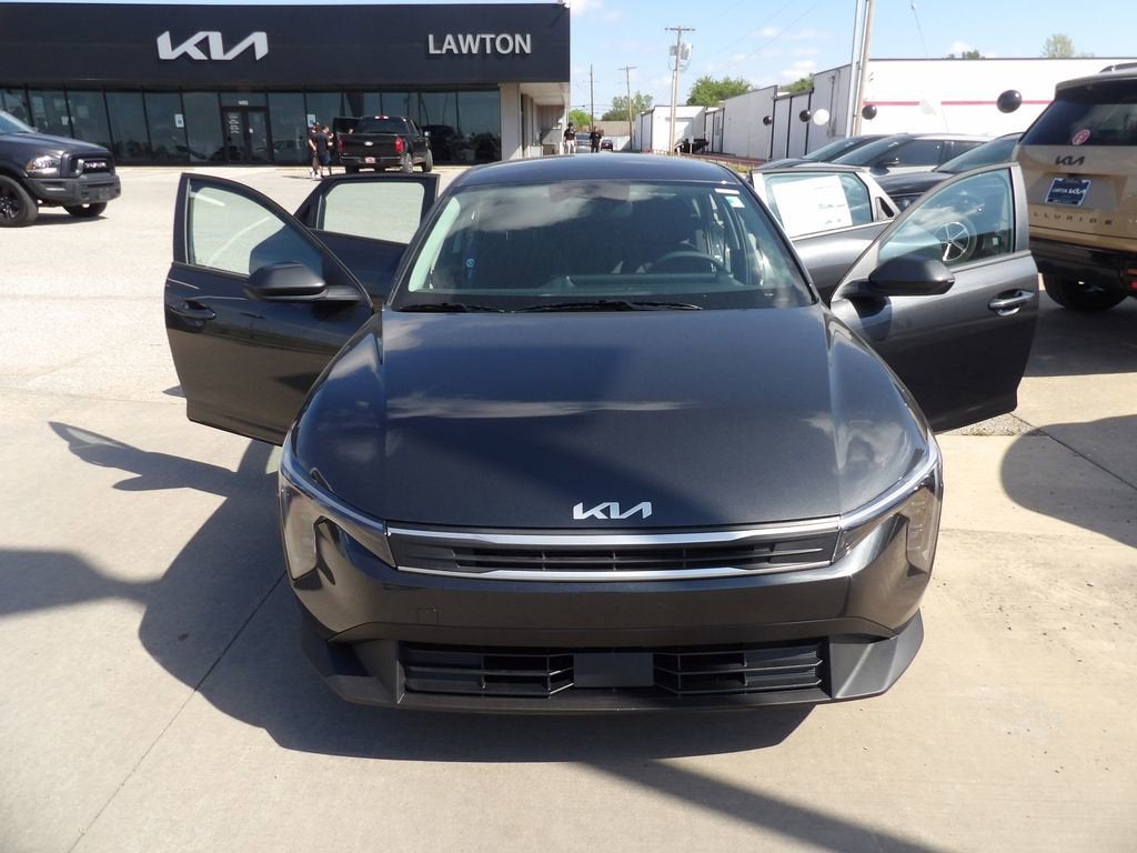2026 Kia K4 LX