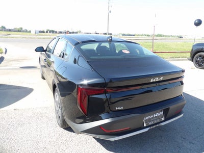 2026 Kia K4 LX