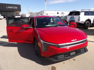 2026 Kia K4 LXS
