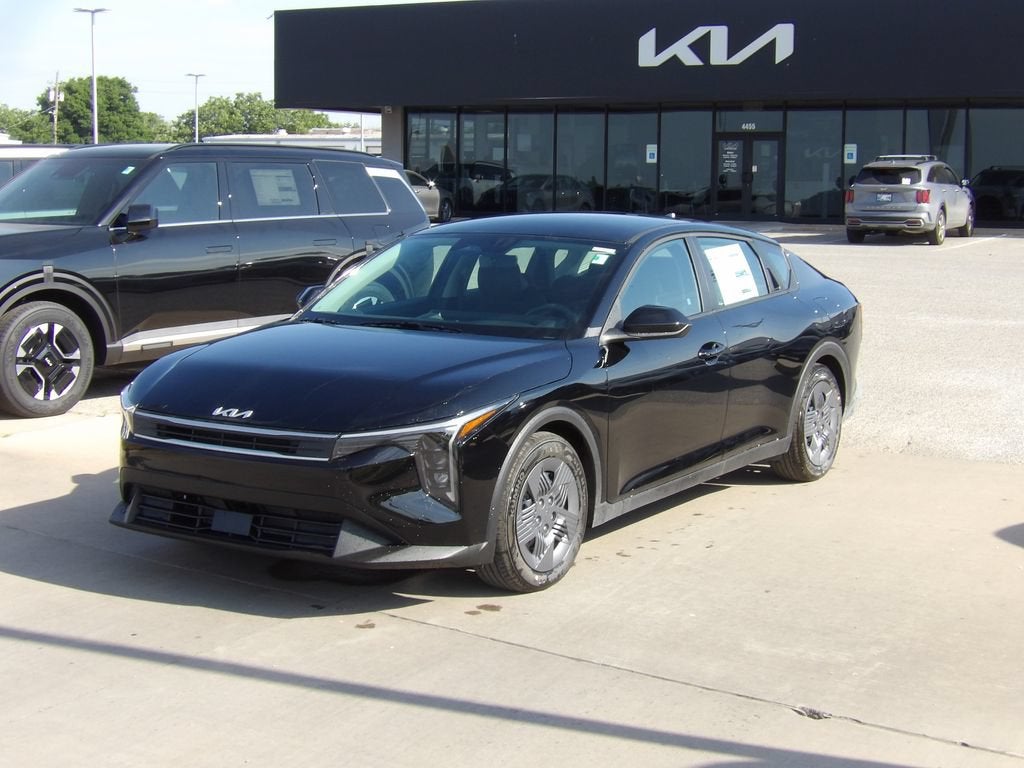 2026 Kia K4 LX