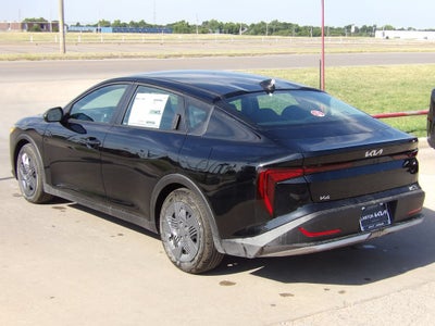 2026 Kia K4 LX