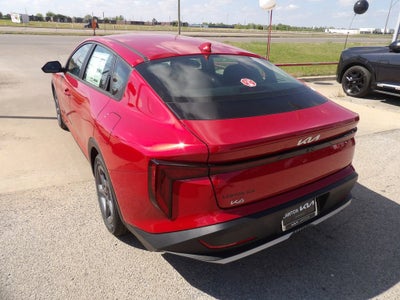 2026 Kia K4 LXS
