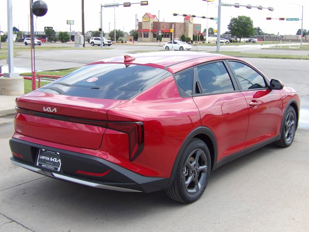 2026 Kia K4 LXS