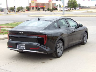 2026 Kia K4 LX