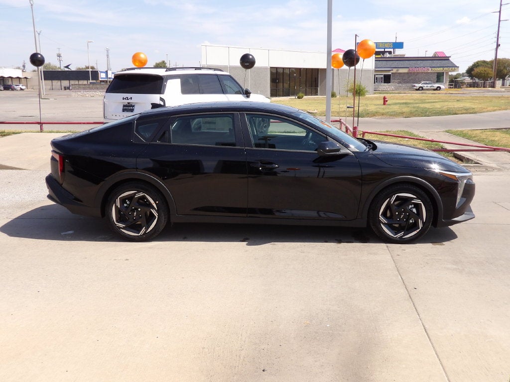 2026 Kia K4 EX