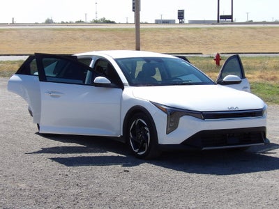 2025 Kia K4 EX