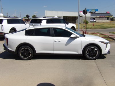 2026 Kia K4 EX