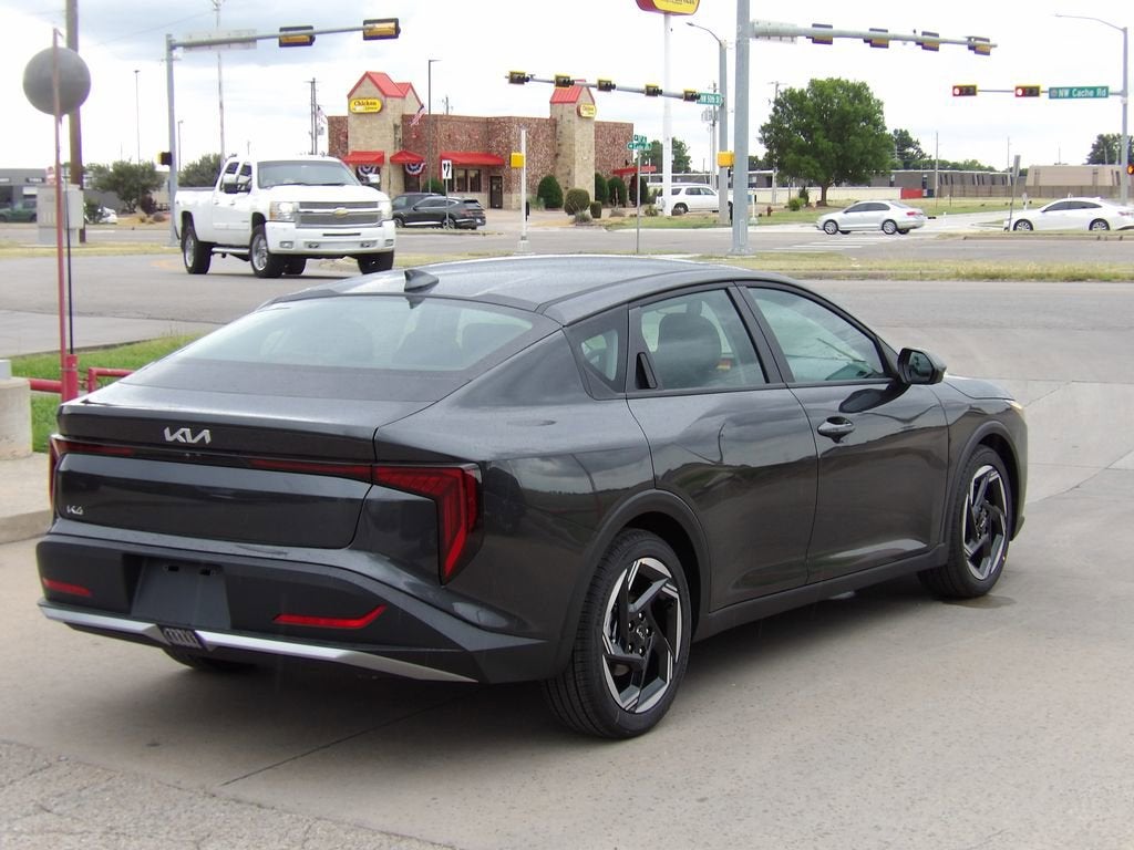 2026 Kia K4 EX