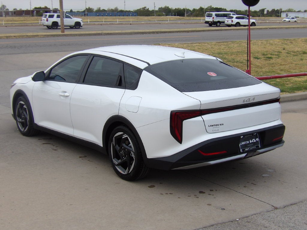 2026 Kia K4 EX