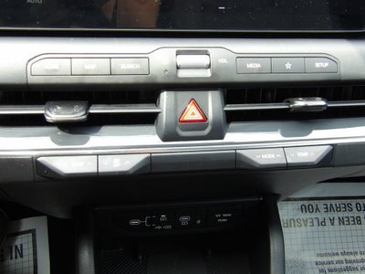 2025 Kia K4 EX
