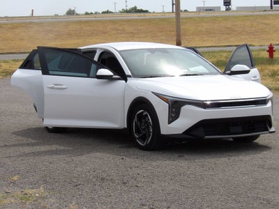 2025 Kia K4 EX