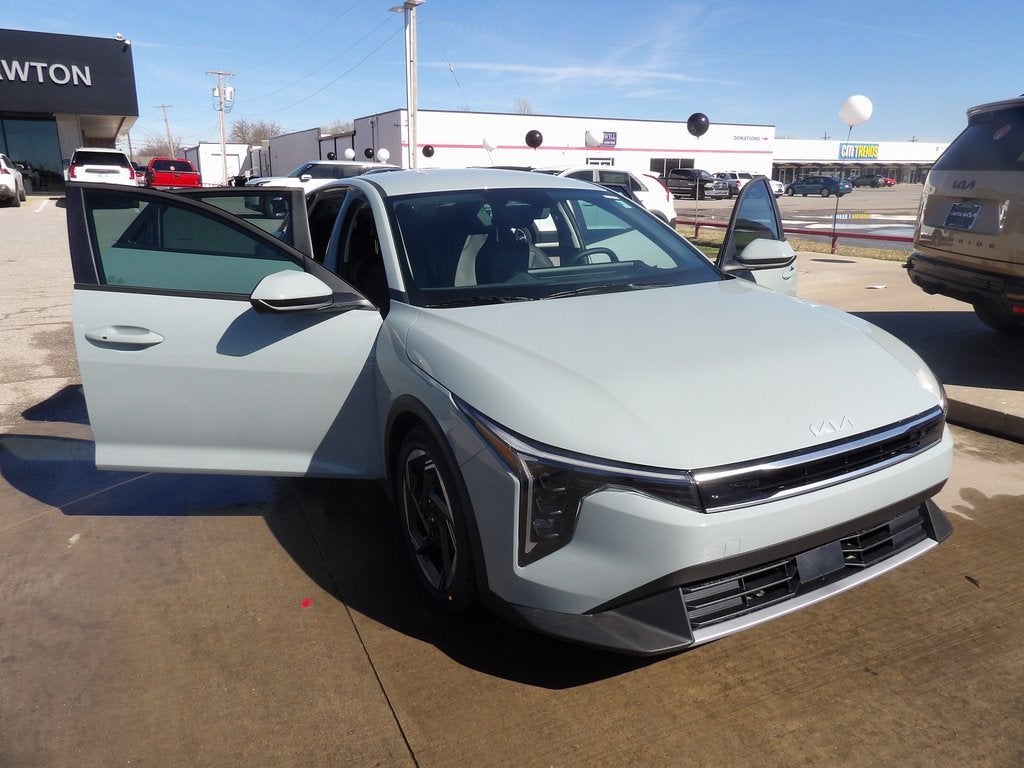 2026 Kia K4 EX