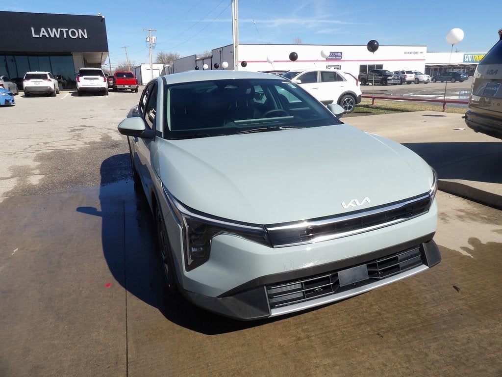 2026 Kia K4 EX