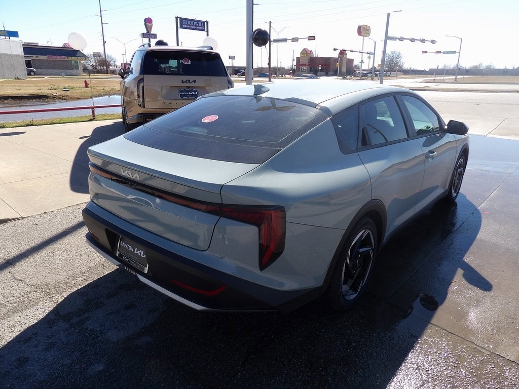 2026 Kia K4 EX