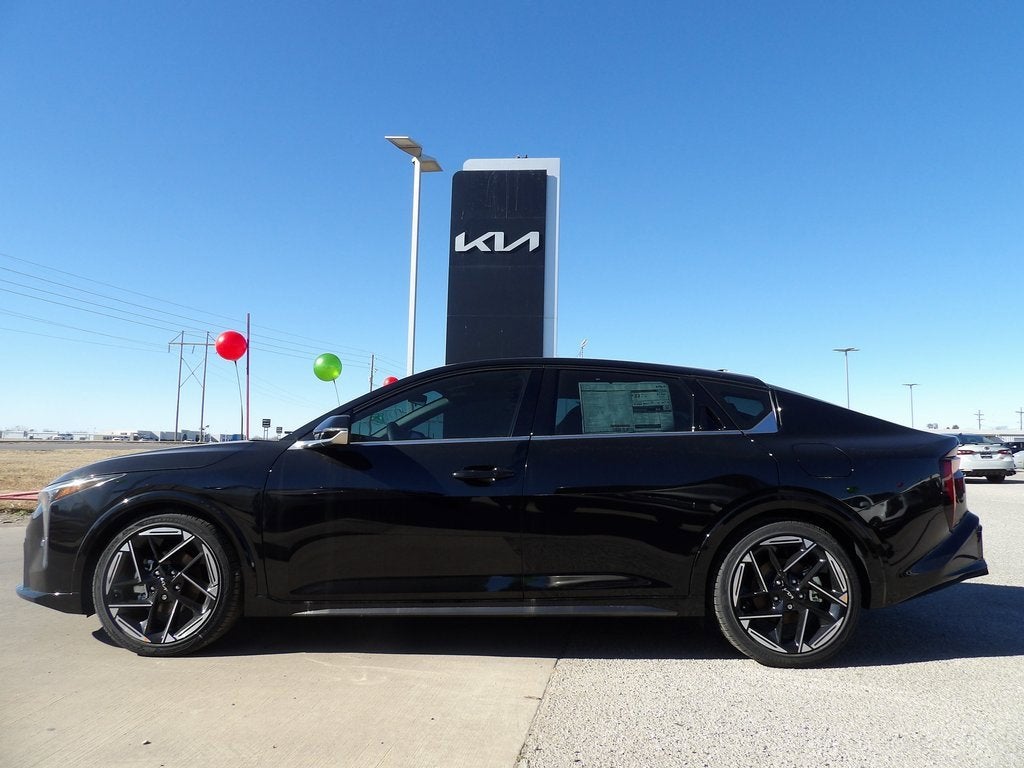 2025 Kia K4 GT-Line