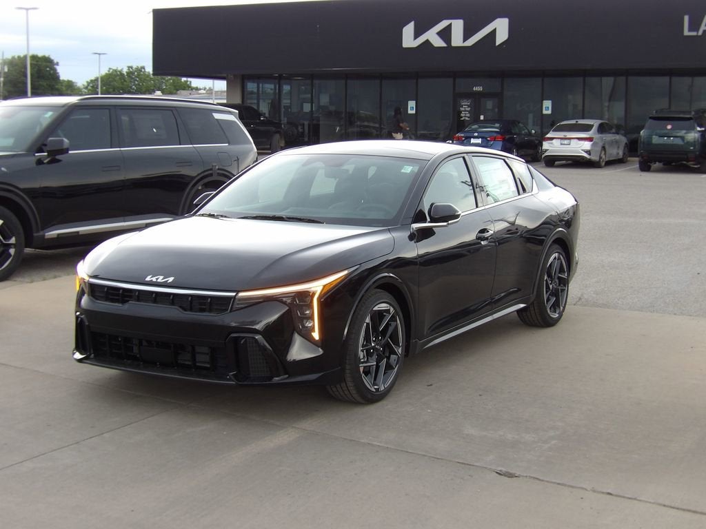 2026 Kia K4 GT-Line