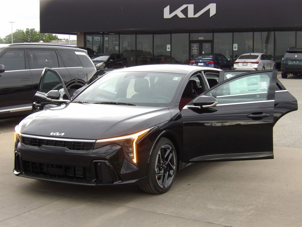 2026 Kia K4 GT-Line