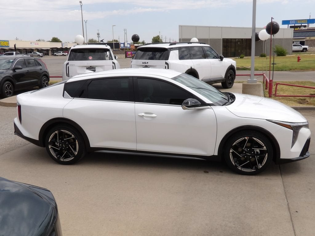 2026 Kia K4 GT-Line