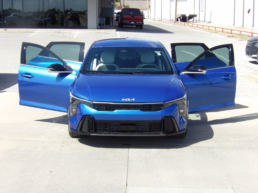 2026 Kia K4 GT-Line