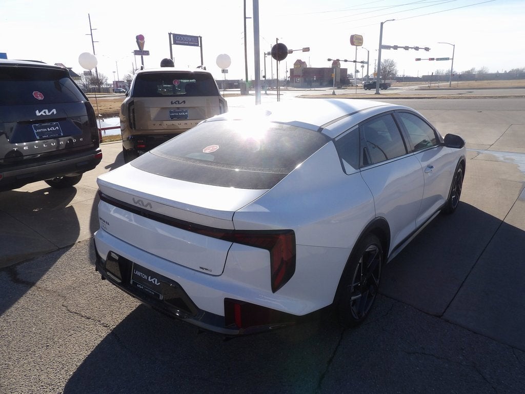 2025 Kia K4 GT-Line