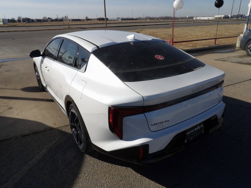 2025 Kia K4 GT-Line