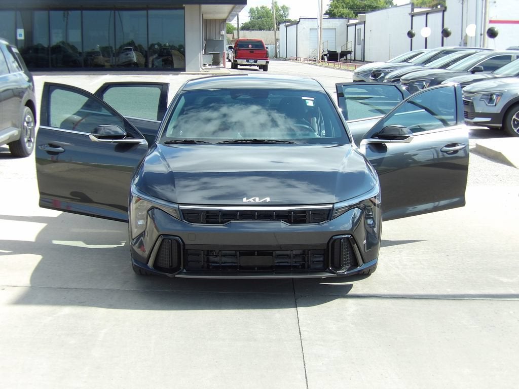 2026 Kia K4 GT-Line