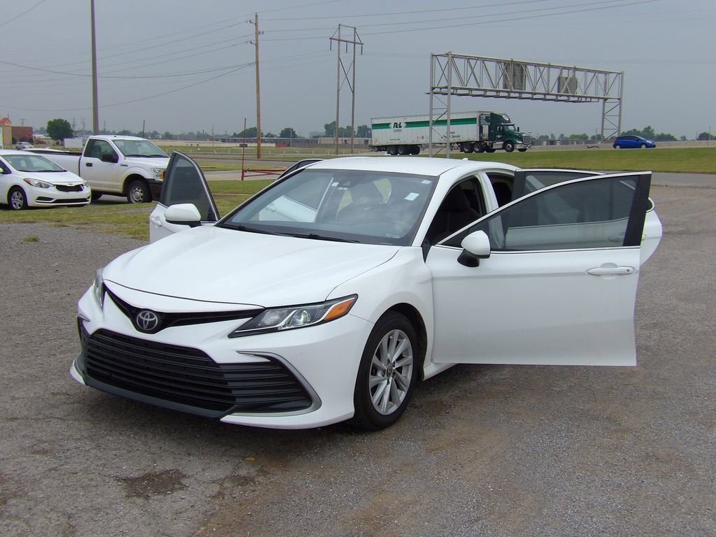 2021 Toyota Camry LE