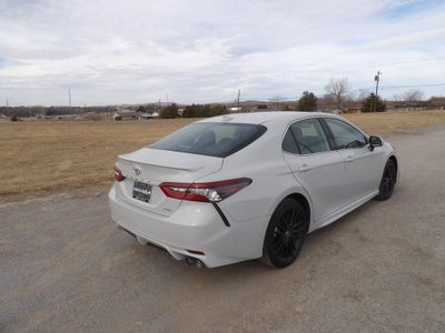 2024 Toyota Camry SE