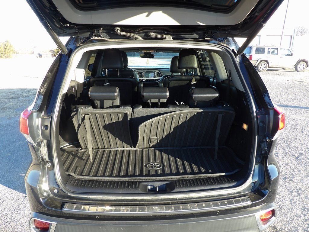 2017 Toyota Highlander Limited