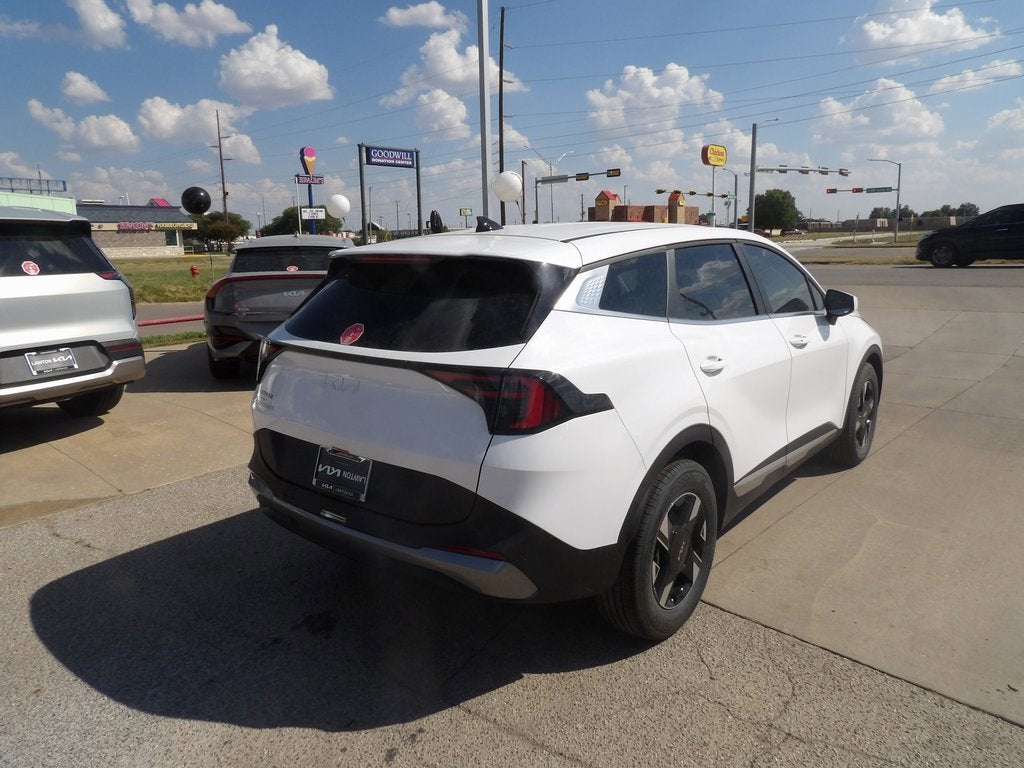 2026 Kia Sportage LX