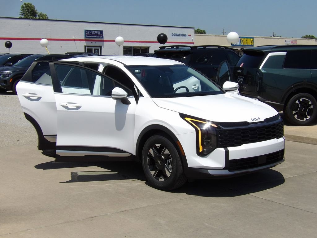 2026 Kia Sportage LX