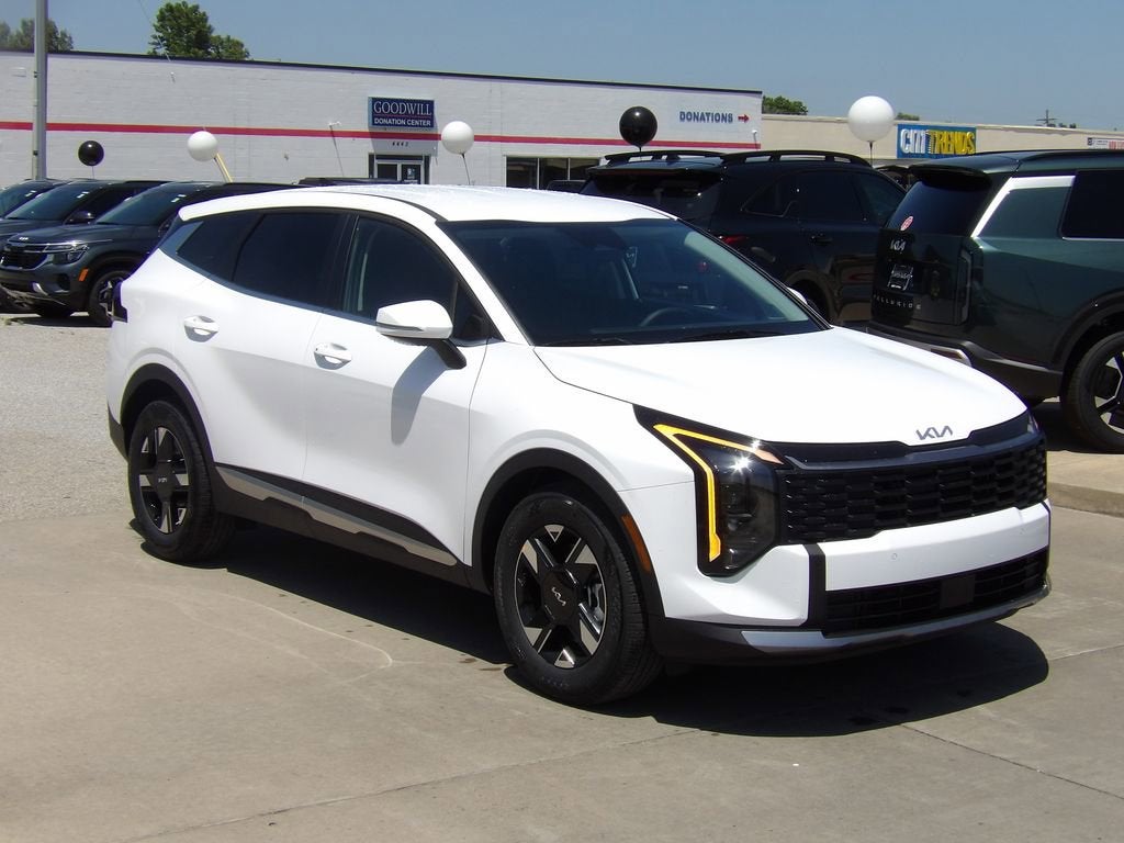 2026 Kia Sportage LX