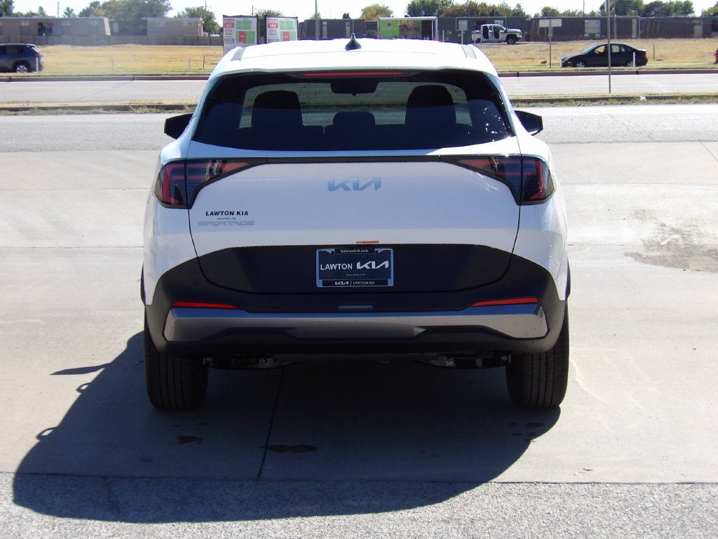 2027 Kia Sportage LX