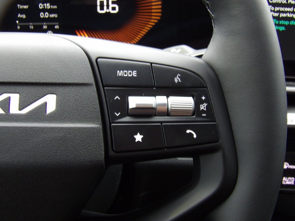 2027 Kia Sportage EX