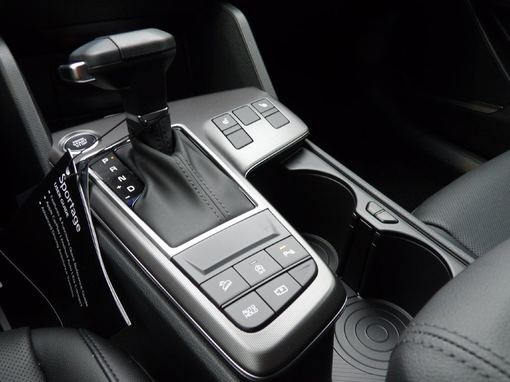2027 Kia Sportage EX